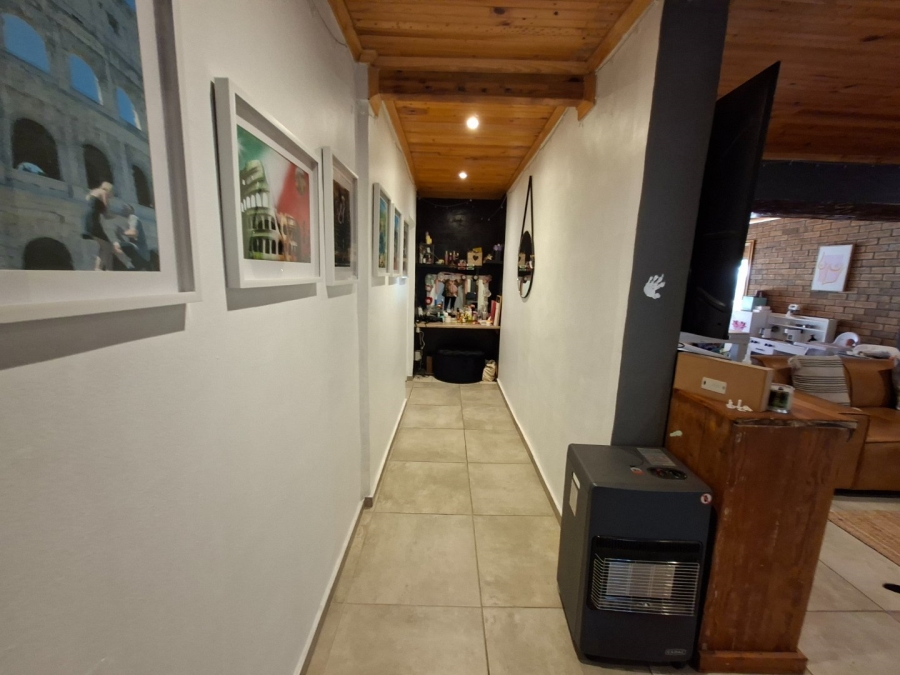 2 Bedroom Property for Sale in Groenvallei Western Cape